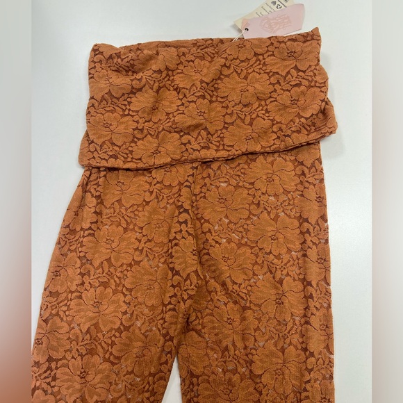 Free People We Are Hot As Hell All Tied Up Lace Bell Bottom Pants NEW With Tags - Picture 11 of 12
